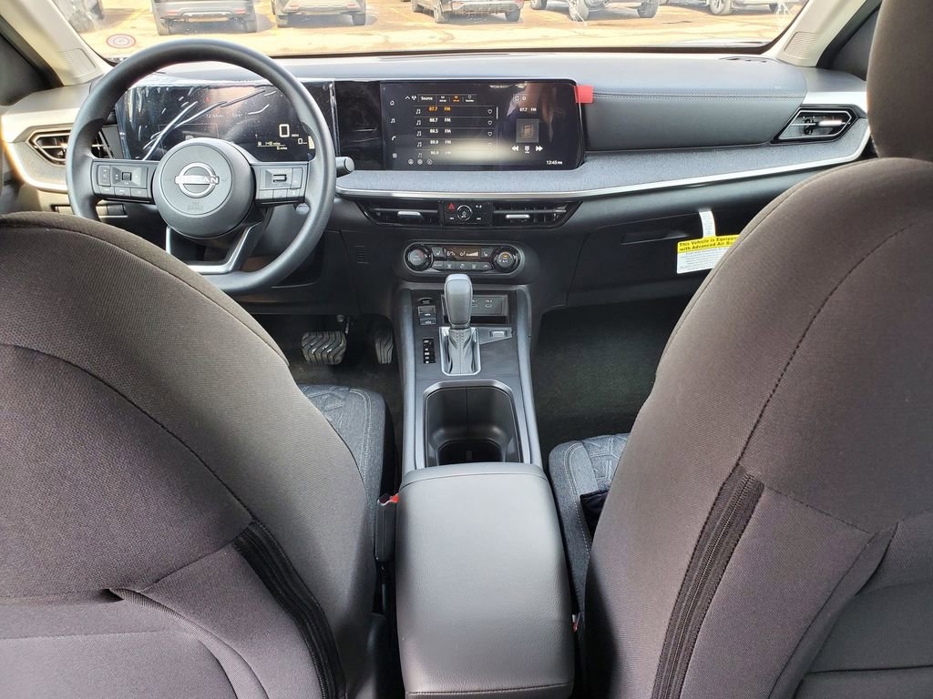 New 2026 Nissan Kicks SV w/ SV Premium Package AWD/4WD image 11