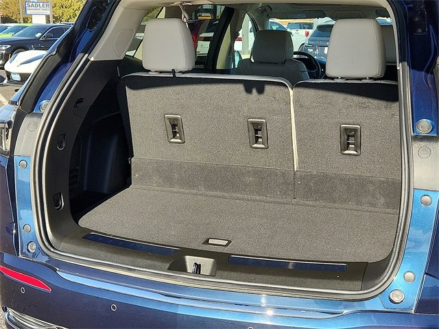 Certified 2024 Buick Enclave Avenir w/ Avenir Technology Package image 10