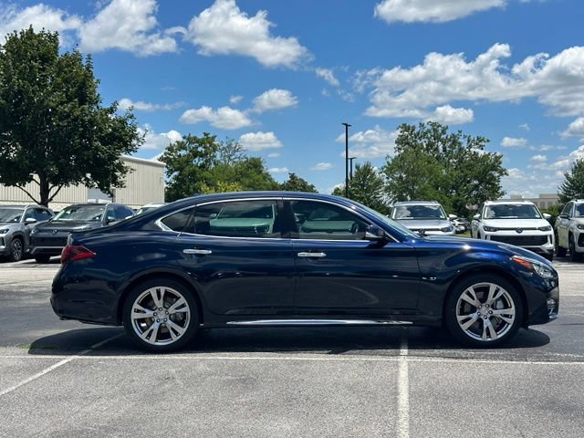 Used 2018 INFINITI Q70 L 3.7 AWD/4WD image 8