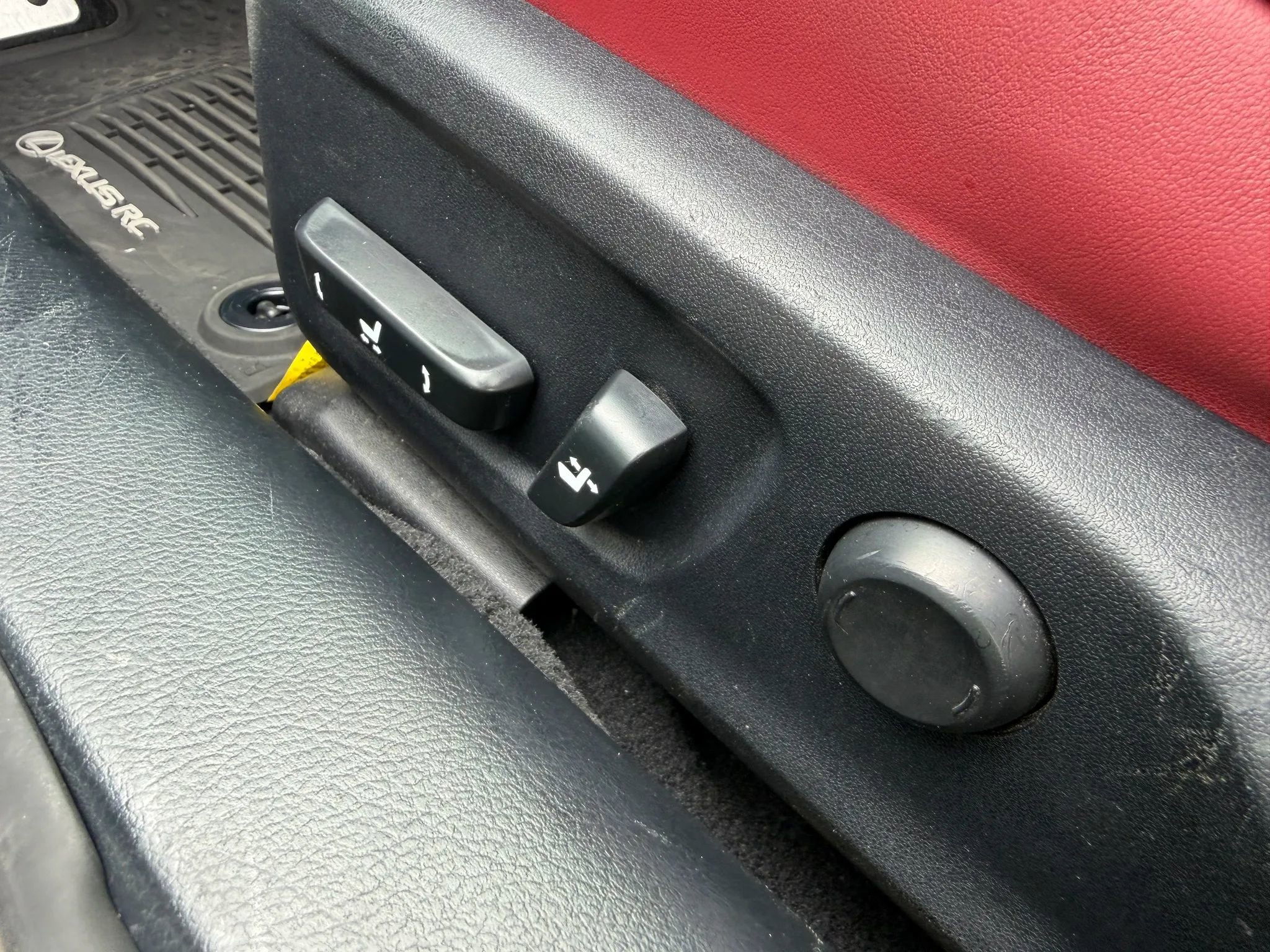 Used 2015 Lexus RC 350 w/ F Sport w/Summer Tires image 27