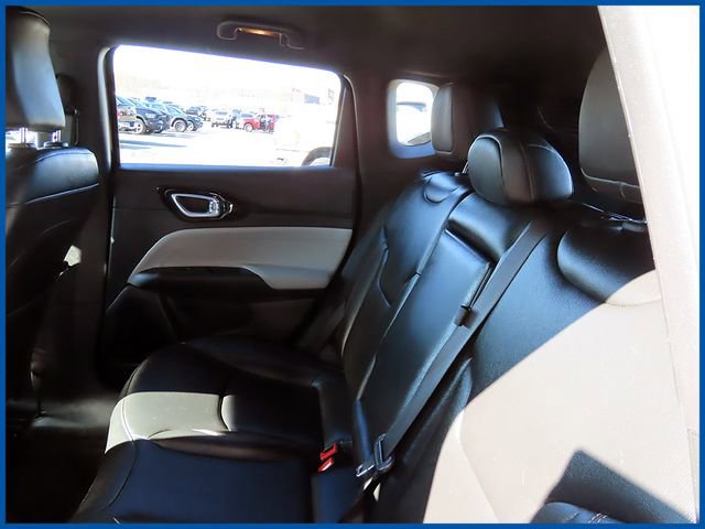 Certified 2024 Jeep Compass Limited image 10