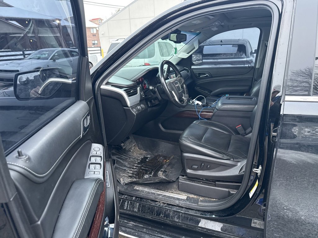 Used 2019 GMC Yukon XL SLT image 7