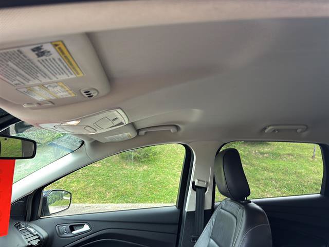 Certified 2019 Ford Escape Titanium AWD/4WD image 15