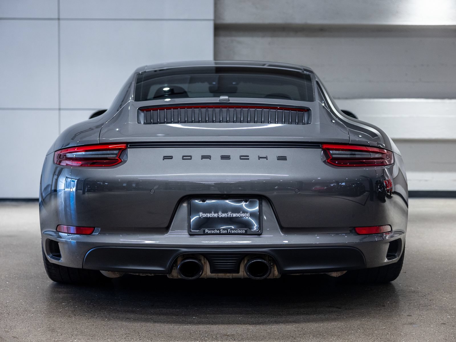 Certified 2018 Porsche 911 Carrera GTS RWD image 7