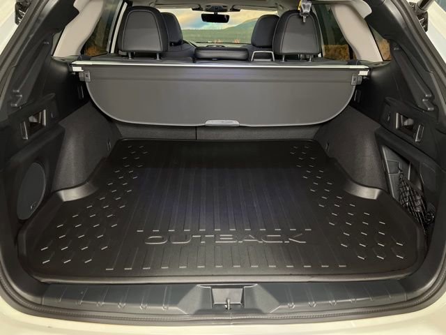 Certified 2025 Subaru Outback Limited image 63