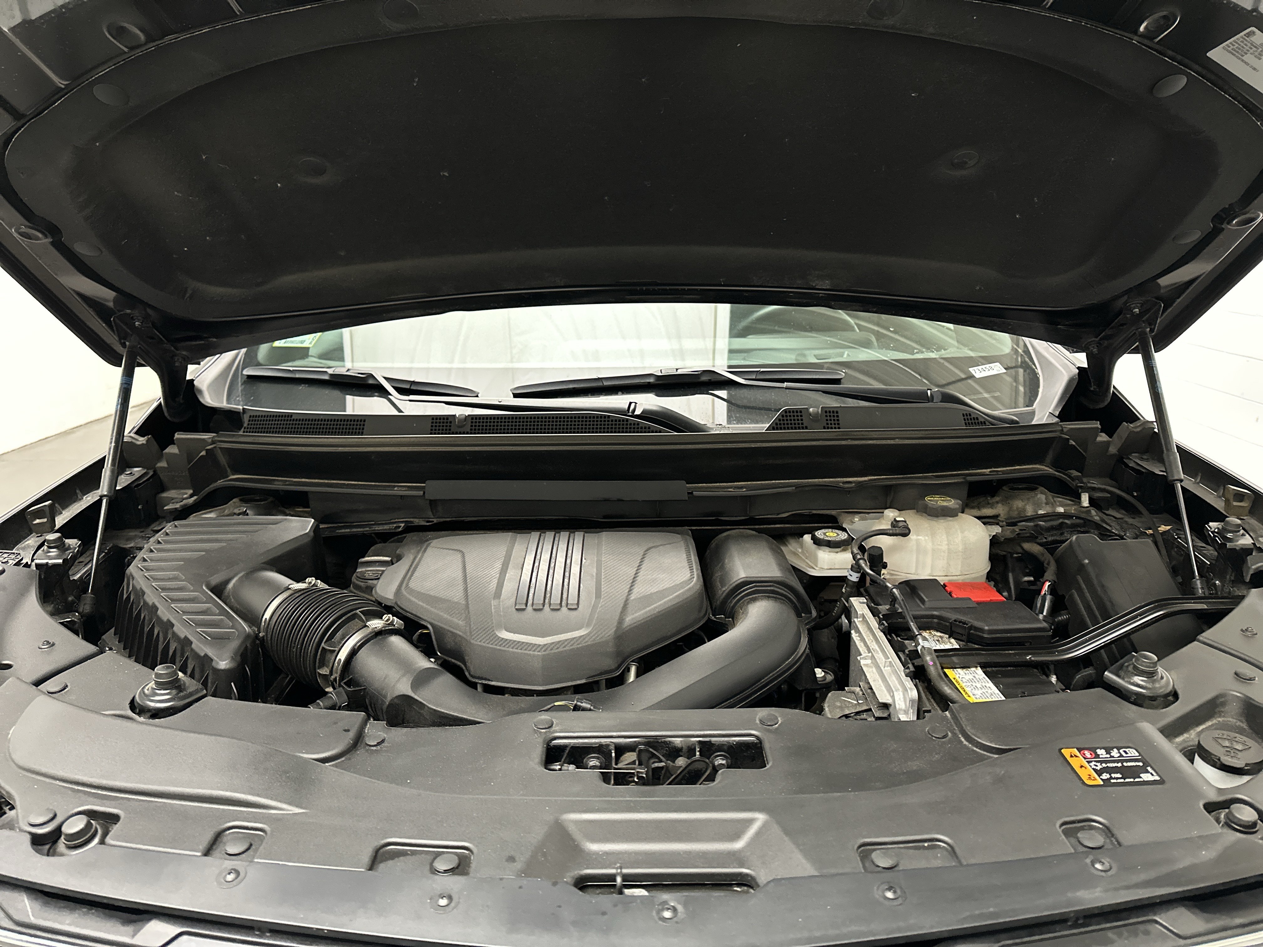 Used 2025 Chevrolet Traverse LT AWD/4WD image 43