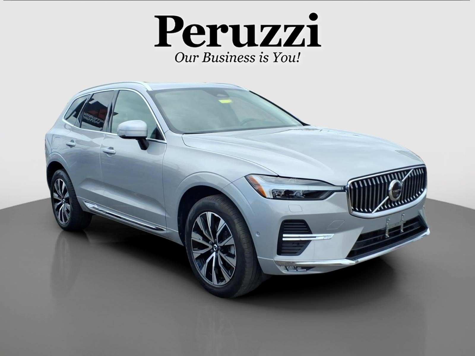 Used 2023 Volvo XC60 B5 Plus w/ Climate Package