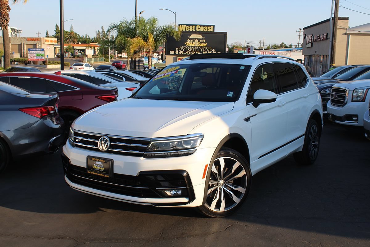 Used 2021 Volkswagen Tiguan SEL Premium R-Line w/ 3rd Row Seat Package AWD/4WD image 43