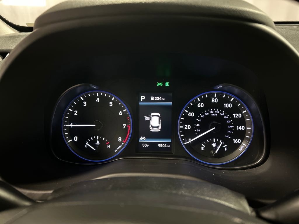 Used 2020 Hyundai Kona Limited image 14