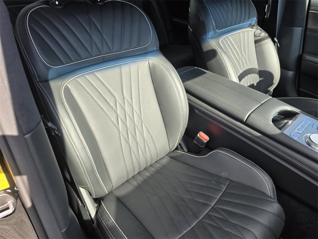 Used 2024 Genesis G90 3.5T image 29