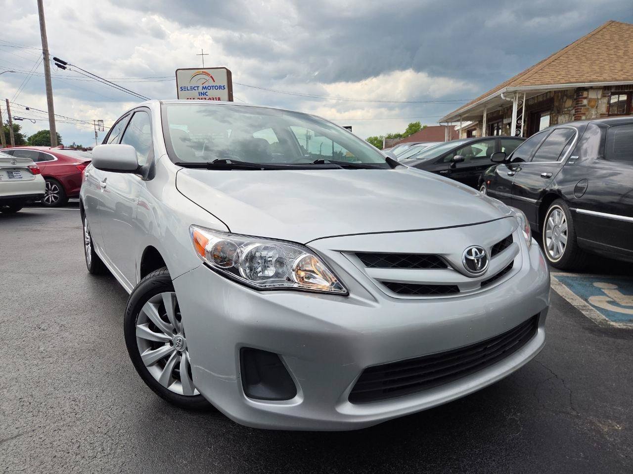 Used 2012 Toyota Corolla LE FWD image 7