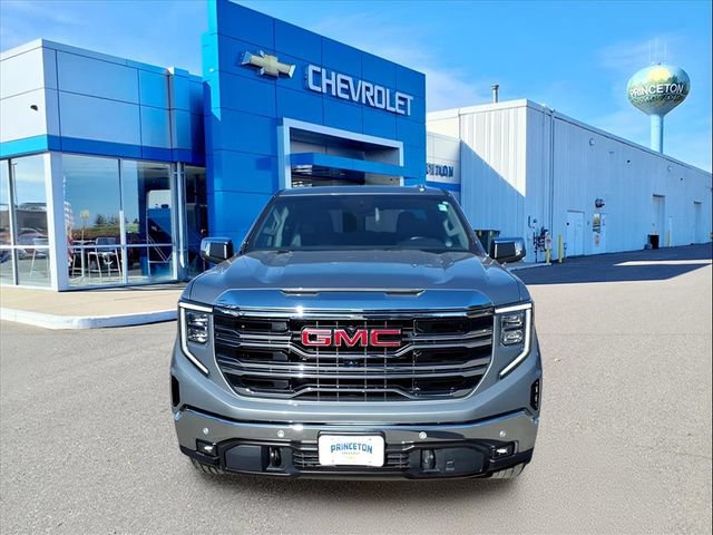 Used 2025 GMC Sierra 1500 SLT w/ SLT Premium Plus Package AWD/4WD image 9