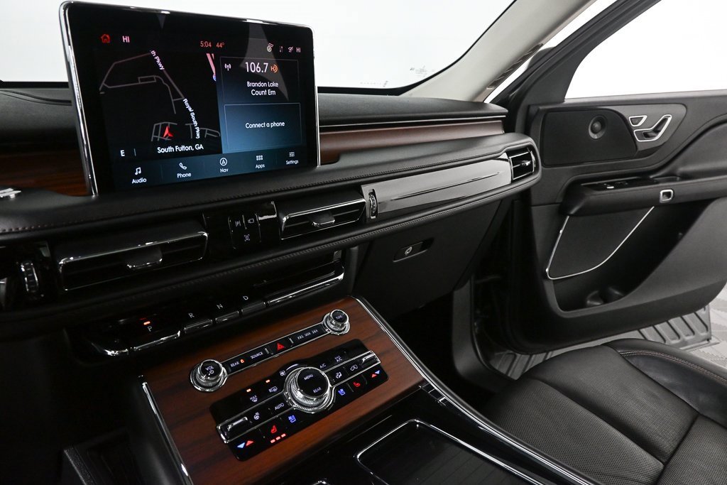 Used 2023 Lincoln Aviator Reserve w/ Elements Package Plus image 13