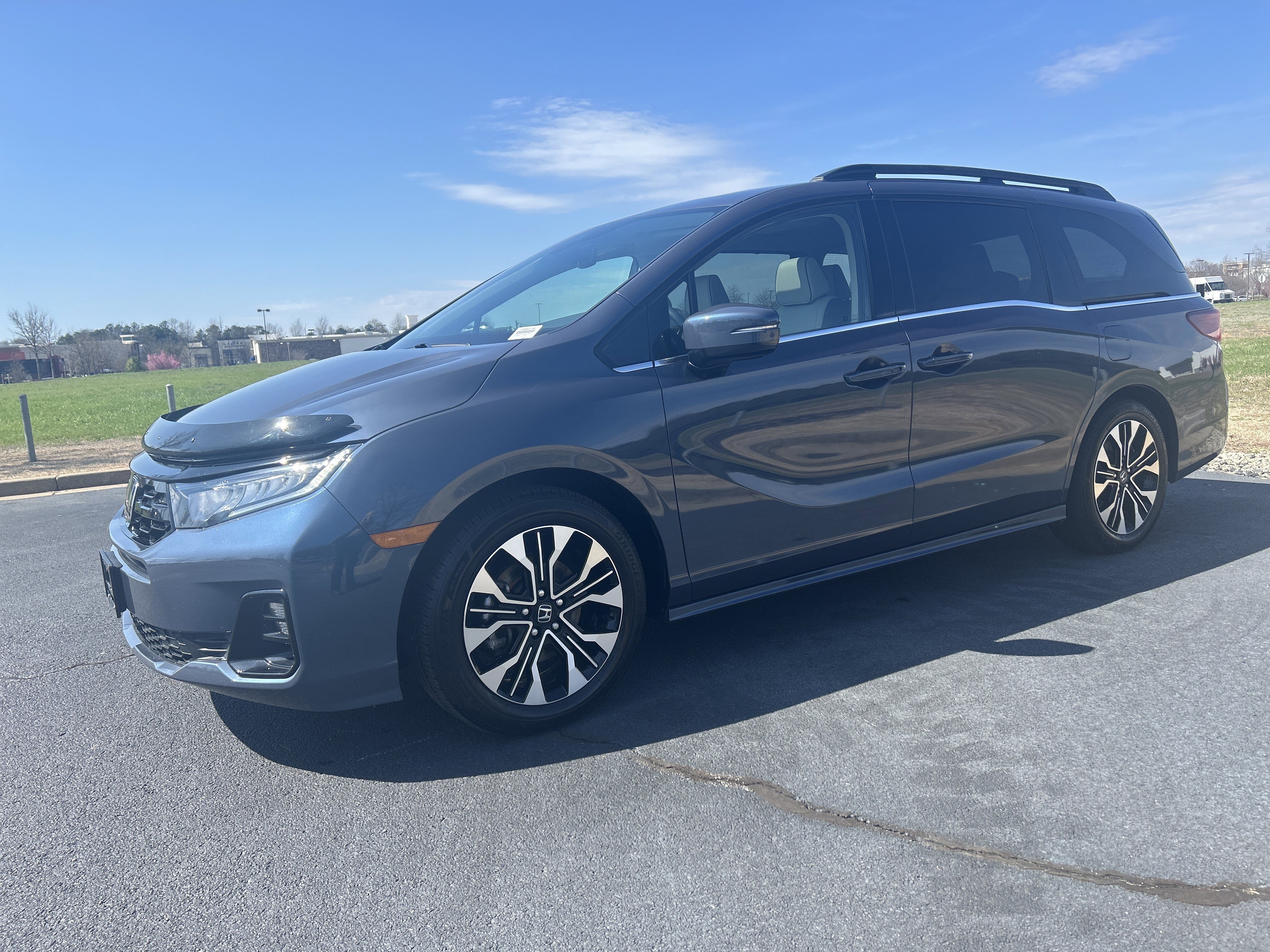 Certified 2025 Honda Odyssey Elite image 5