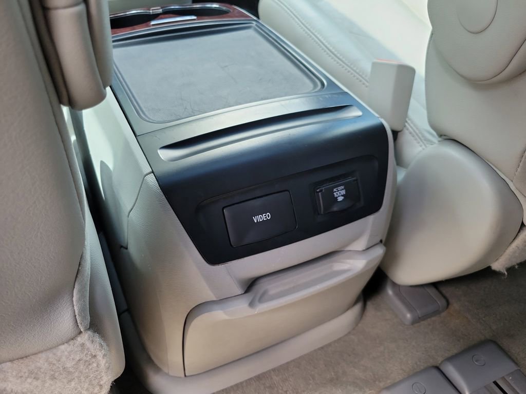 Used 2014 Toyota Sienna XLE w/ XLE Premium Package image 15