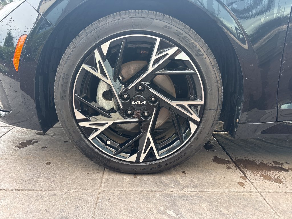 Used 2025 Kia K5 GT-Line w/ GT-Line Premium Package FWD image 12