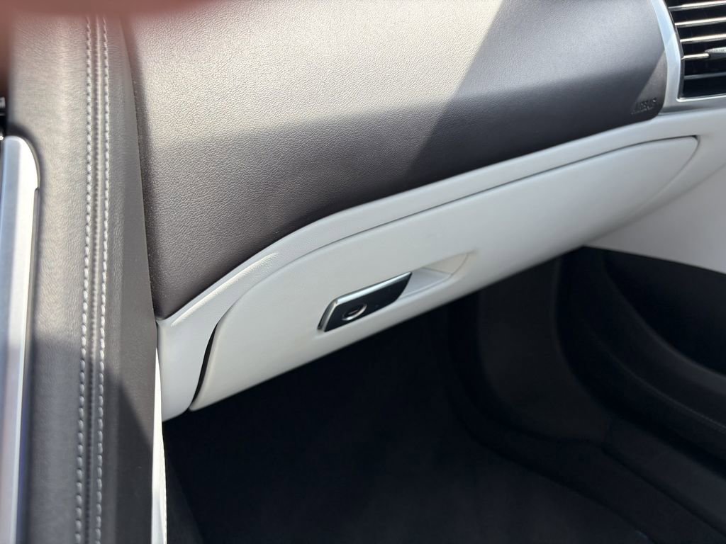 Used 2023 BMW M8 Competition w/ M Carbon Exterior Package AWD/4WD image 29