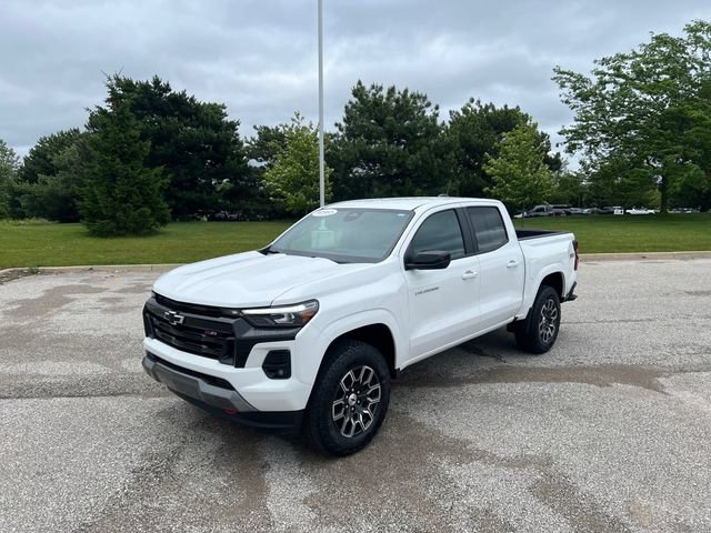 Used 2023 Chevrolet Colorado Z71 w/ Z71 Convenience Package 2 AWD/4WD image 1