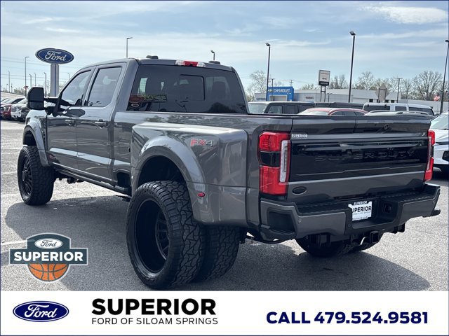 Used 2026 Ford F450 Platinum w/ FX4 Off-Road Package image 9
