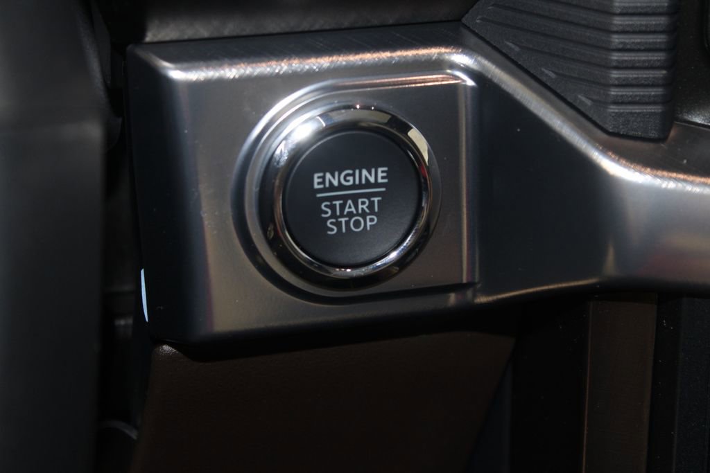 New 2025 Ford F150 King Ranch w/ FX4 Off-Road Package image 42