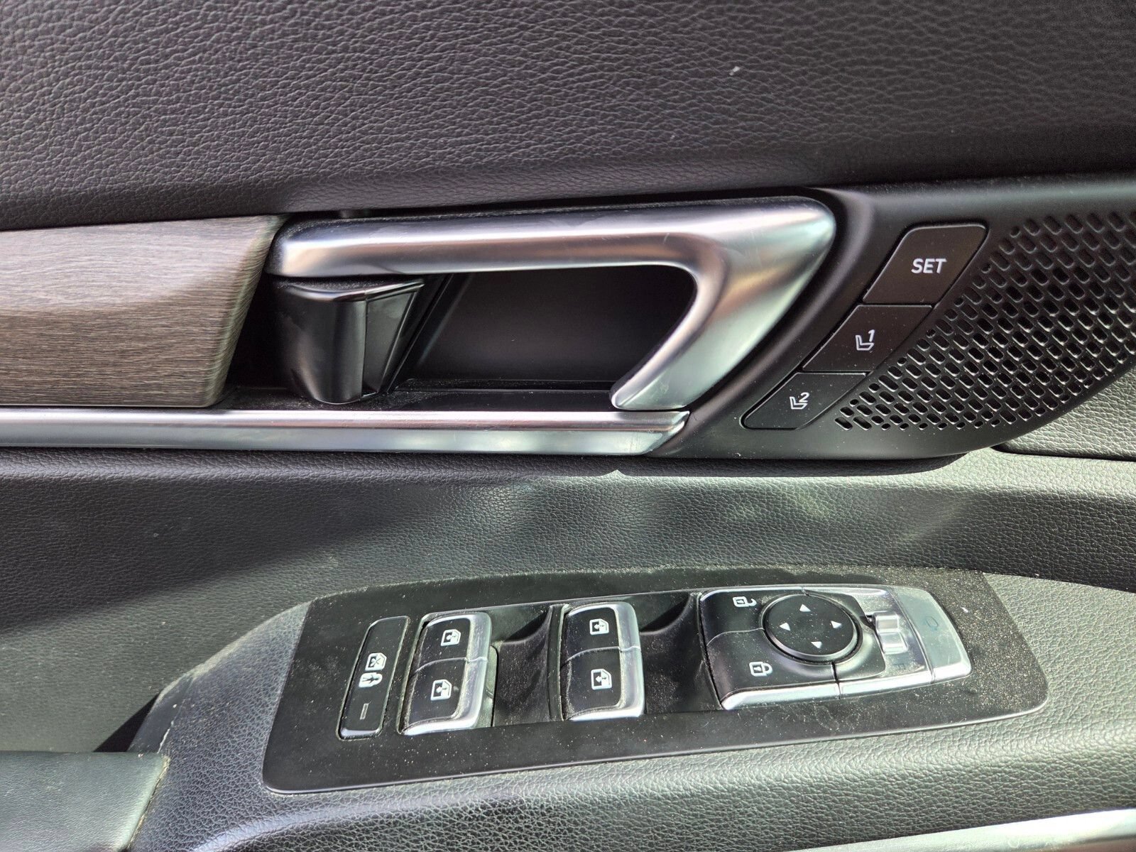Used 2021 Kia Telluride SX w/ Nightfall Edition Package AWD/4WD image 27