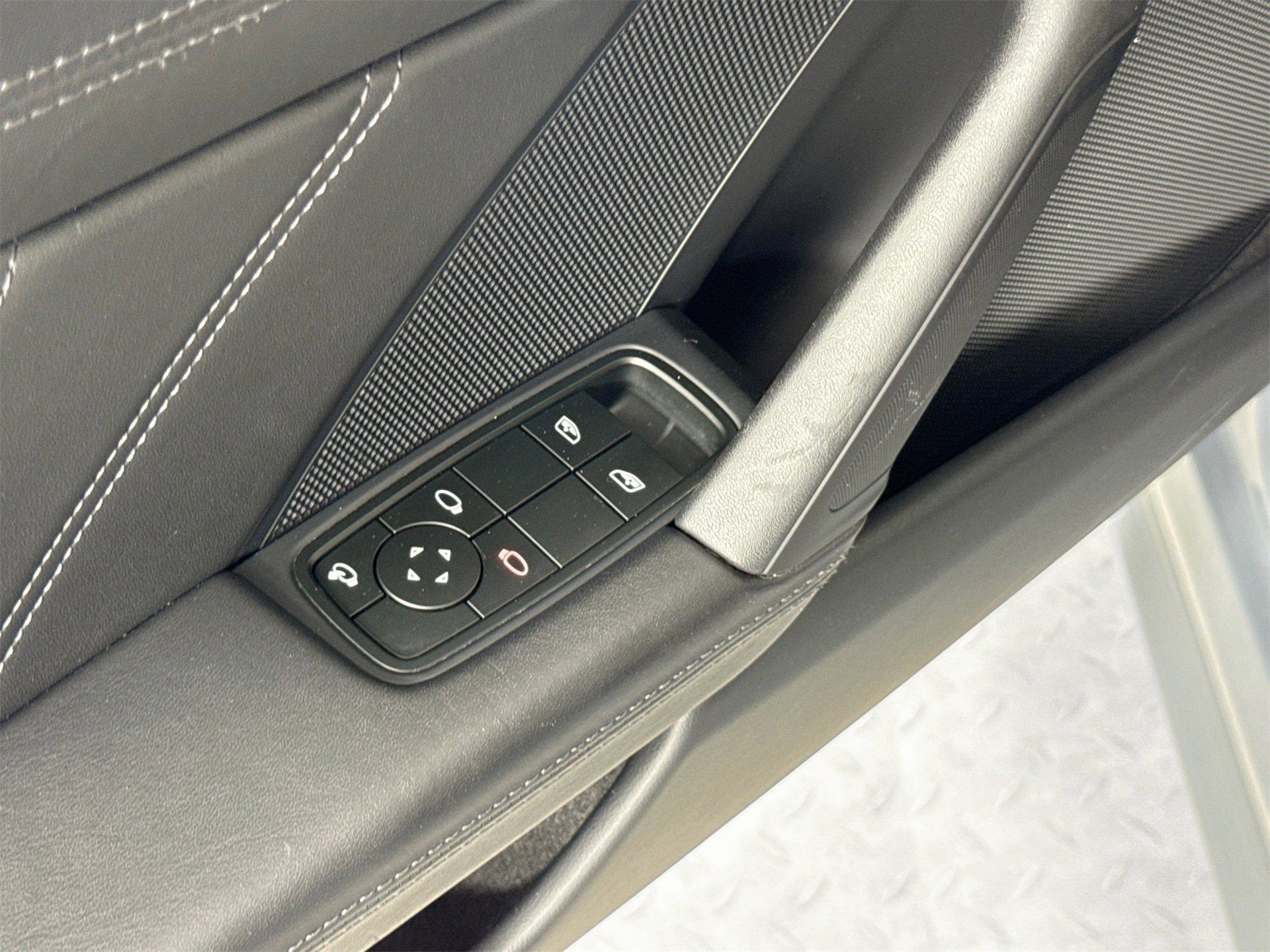 Used 2023 Porsche 911 Targa 4S image 16