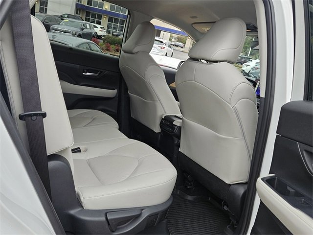 Used 2024 Toyota Grand Highlander Limited image 15