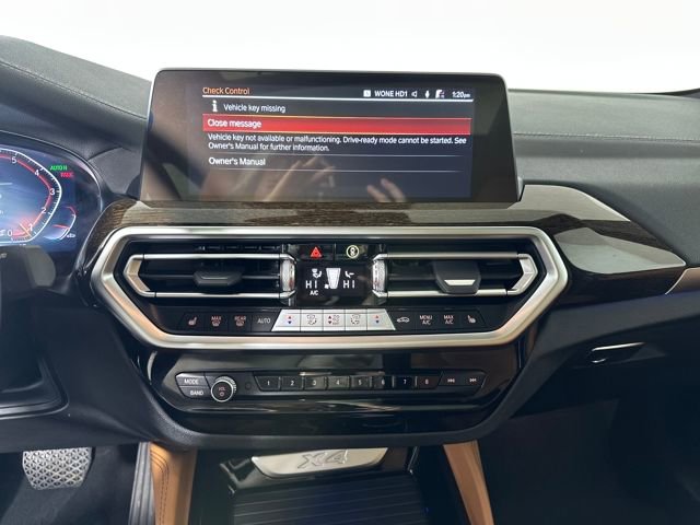 Used 2023 BMW X4 xDrive30i image 21