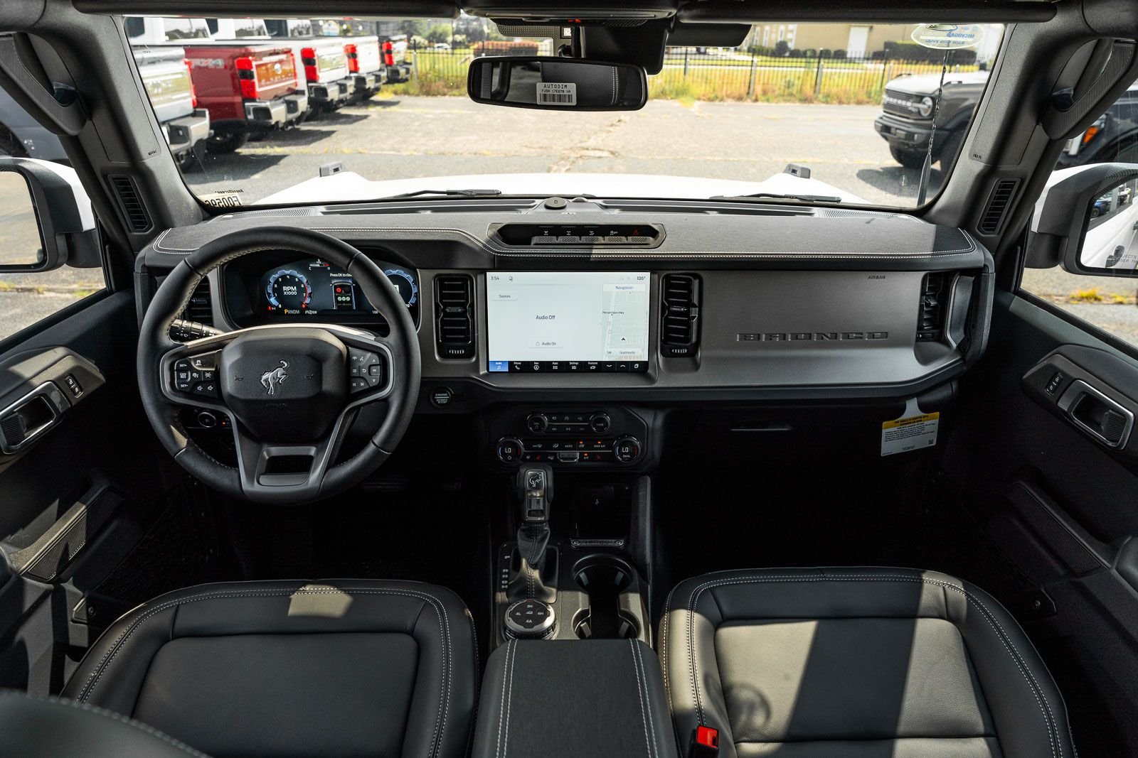 New 2026 Ford Bronco Outer Banks w/ Sasquatch Package AWD/4WD image 17