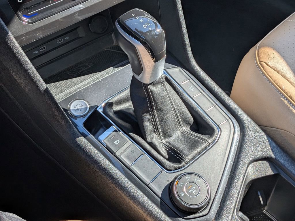 Used 2023 Volkswagen Tiguan SE image 20