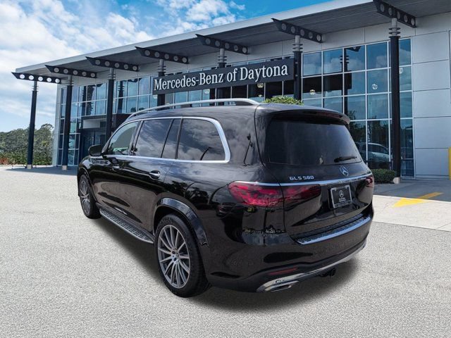 Used 2024 Mercedes-Benz GLS 580 4MATIC w/ Warmth & Comfort Package image 6