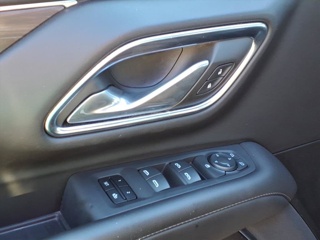 Used 2024 Chevrolet Tahoe LT AWD/4WD image 20
