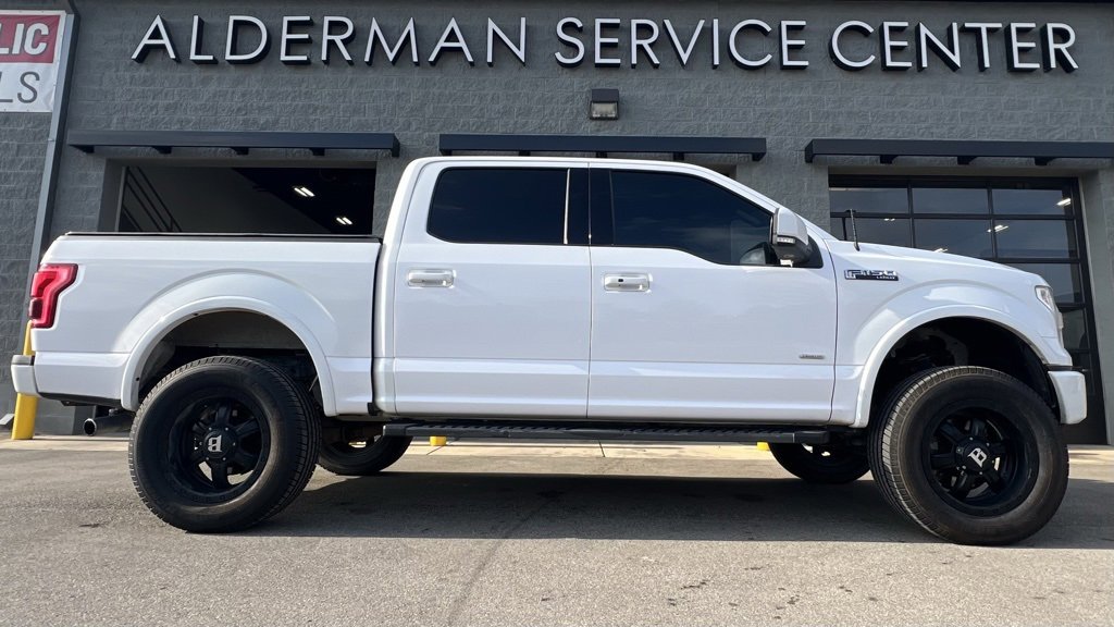 Used 2015 Ford F150 Lariat image 10