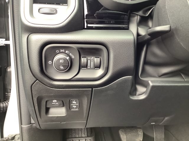 New 2026 RAM 1500 Laramie w/ Night Edition AWD/4WD image 15