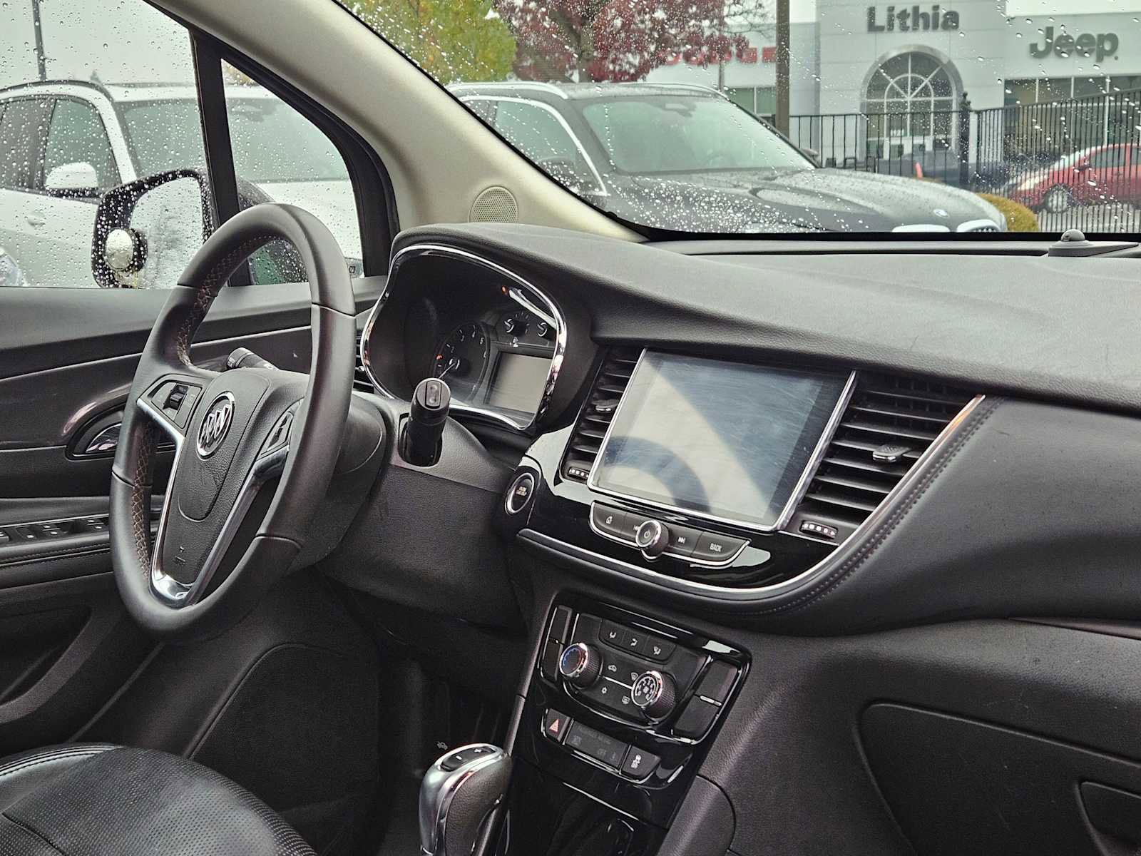 Used 2018 Buick Encore Preferred image 12