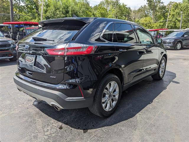Used 2024 Ford Edge Titanium image 5