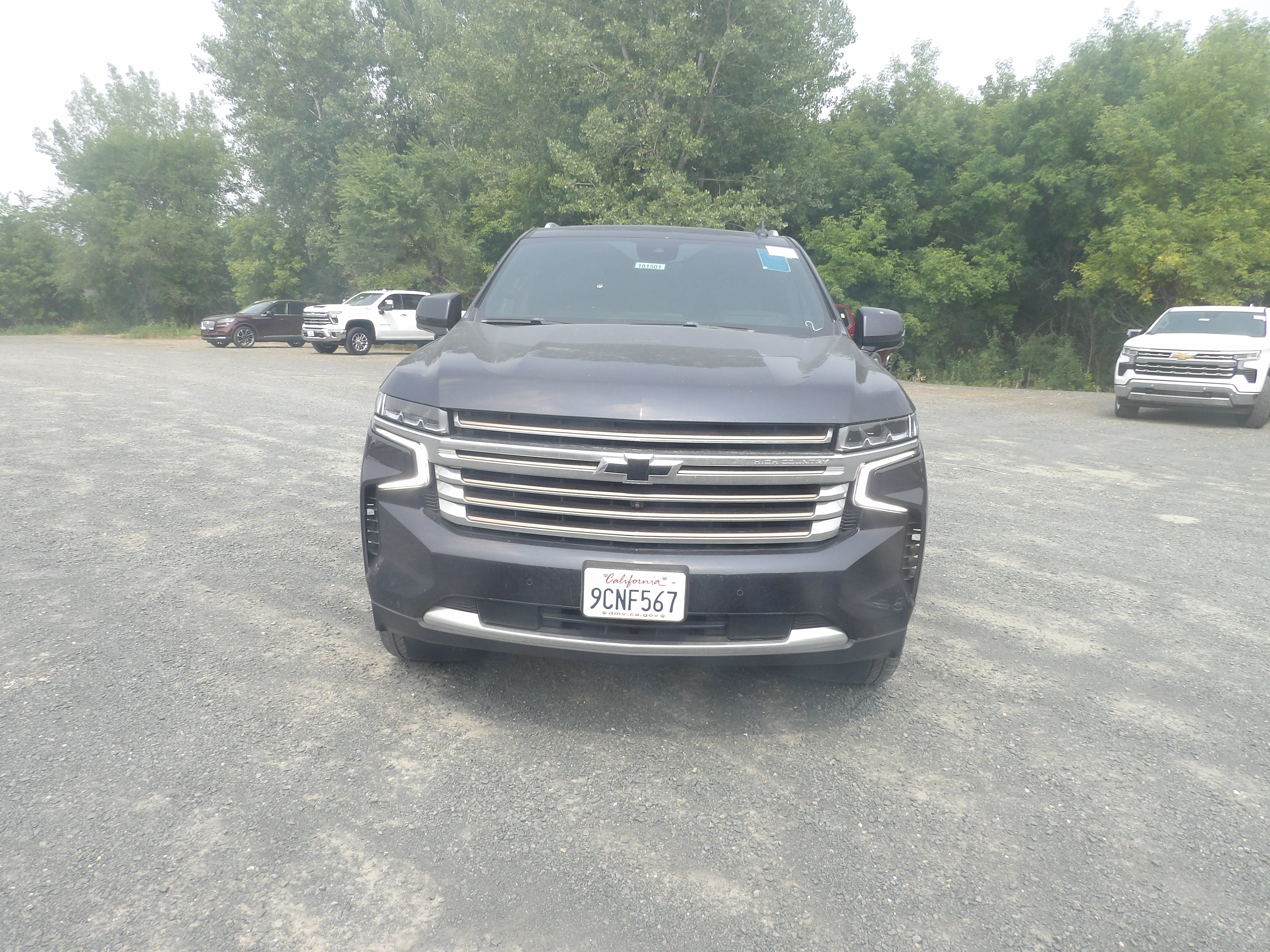 Used 2023 Chevrolet Suburban High Country AWD/4WD image 2