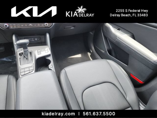 Used 2026 Kia Sportage EX w/ EX Panorama Roof Package FWD image 14