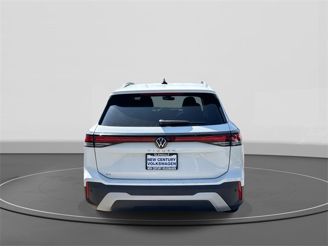 New 2025 Volkswagen Tiguan SE image 4