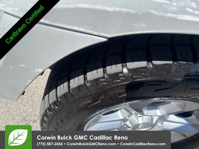 Used 2018 Toyota 4Runner SR5 AWD/4WD image 43