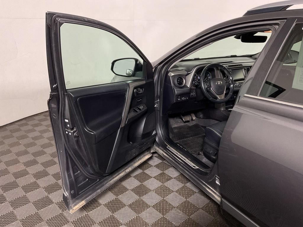 Used 2017 Toyota RAV4 Platinum w/ All Weather Liner Package AWD/4WD image 21