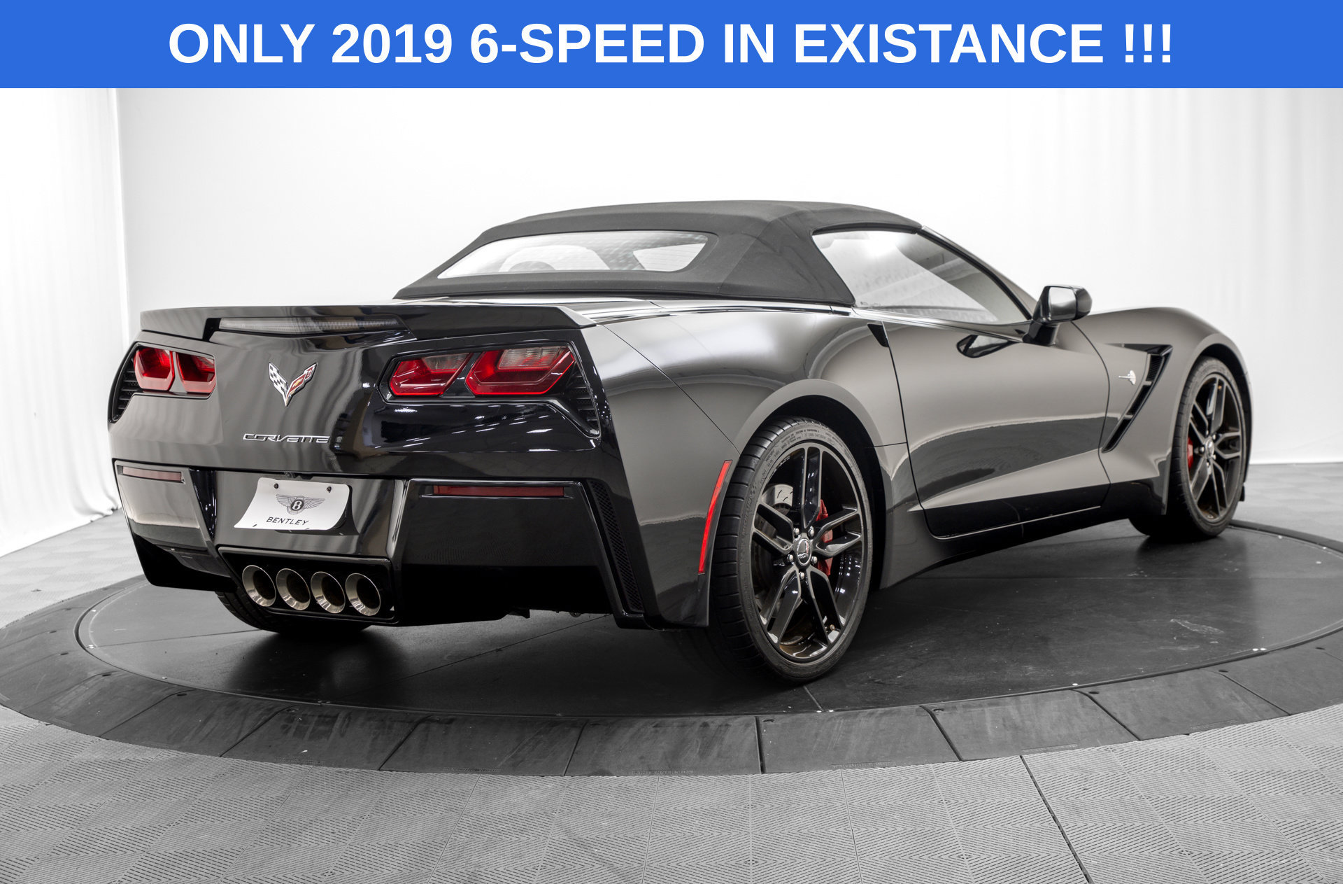 Used 2019 Chevrolet Corvette Stingray Convertible RWD image 12