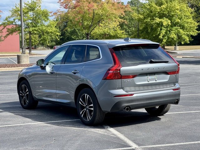 Used 2020 Volvo XC60 T5 Momentum w/ Protection Package Premier image 5