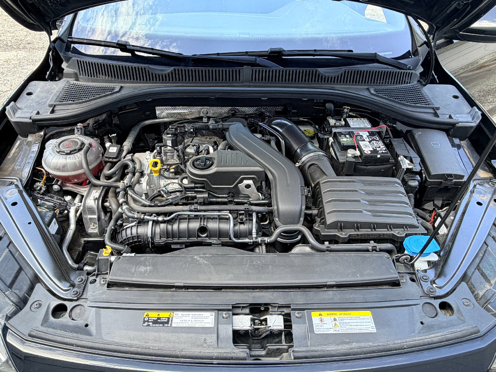 Used 2024 Volkswagen Jetta Sport FWD image 29
