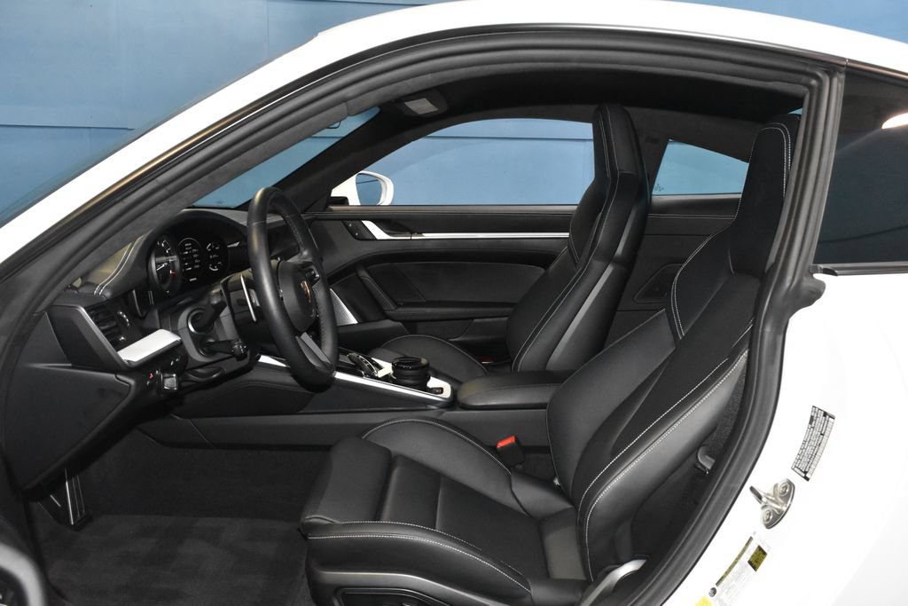 Certified 2024 Porsche 911 Carrera S RWD image 10