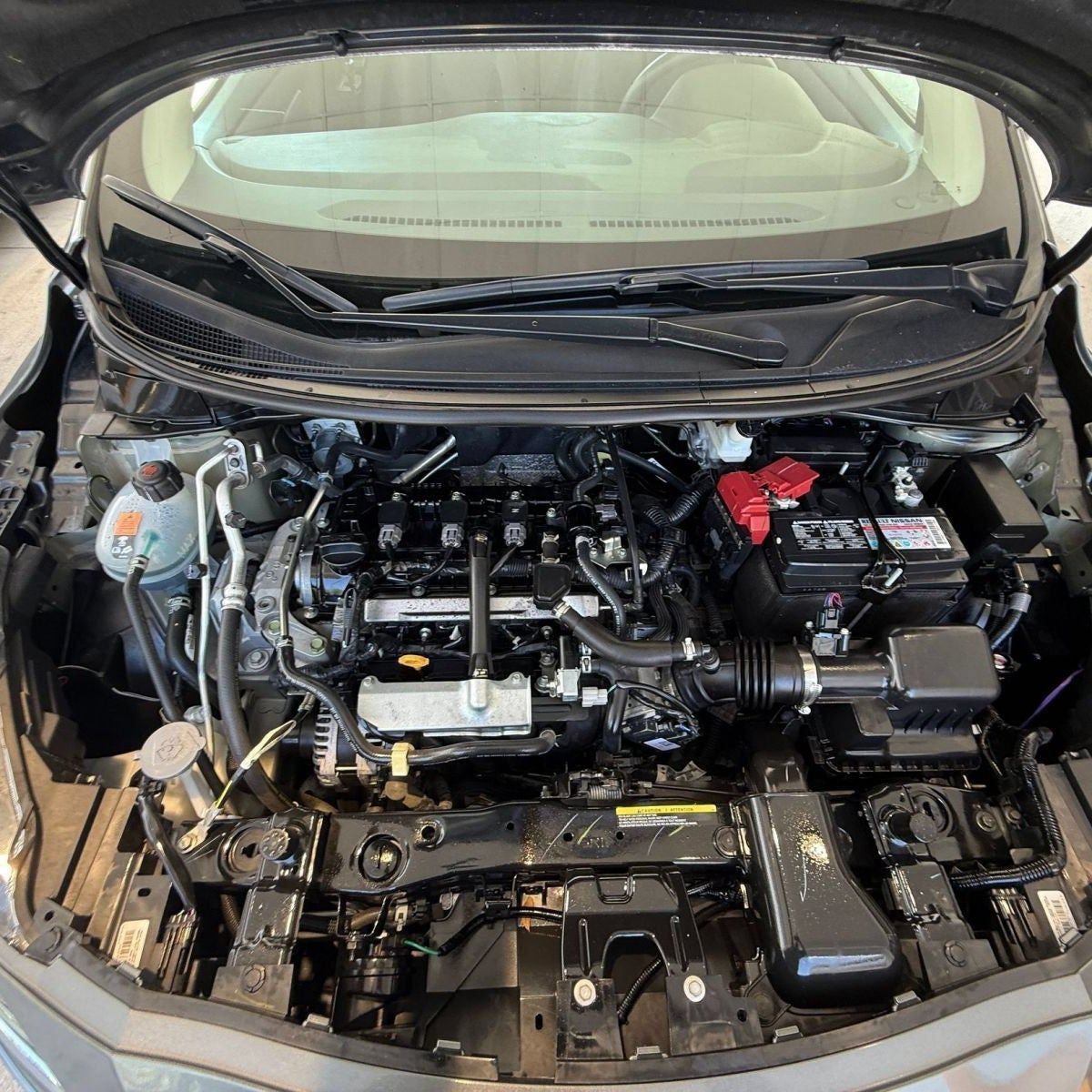 Used 2025 Nissan Versa SV FWD image 33