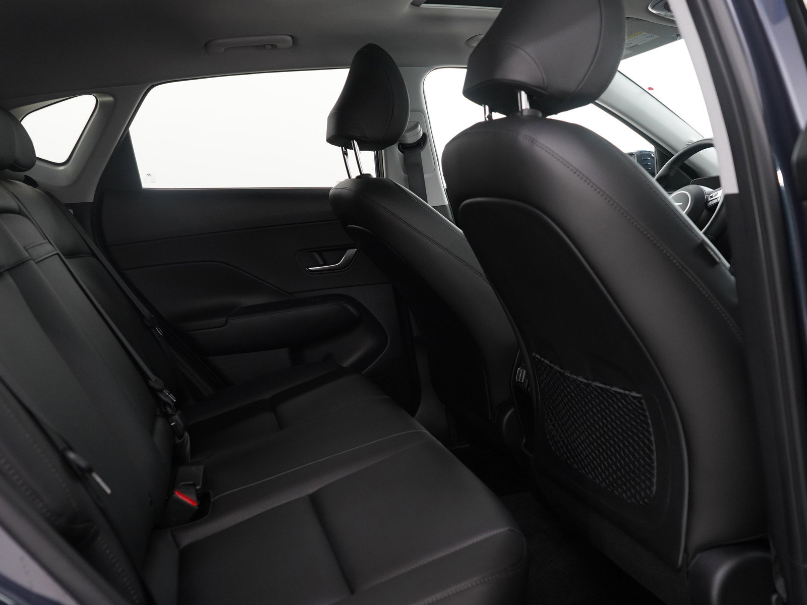 Certified 2024 Hyundai Kona Limited AWD/4WD image 11