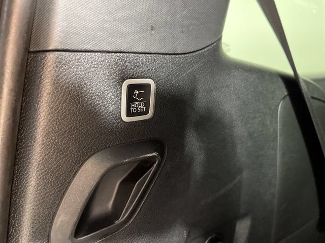 Used 2024 Jeep Wagoneer Series II w/ Flexible Seating Group RWD image 54