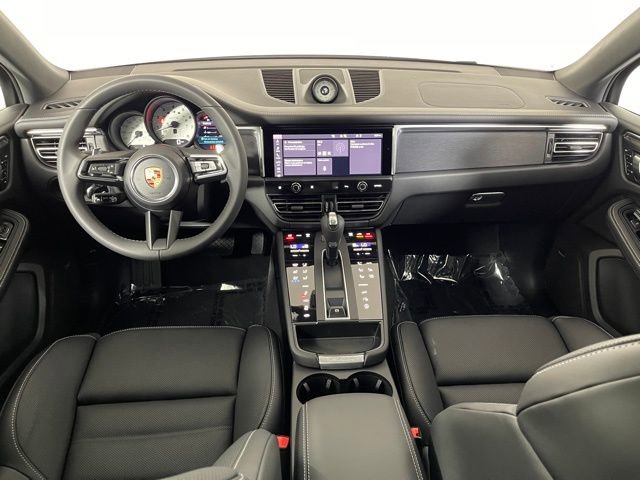 New 2026 Porsche Macan GTS image 39
