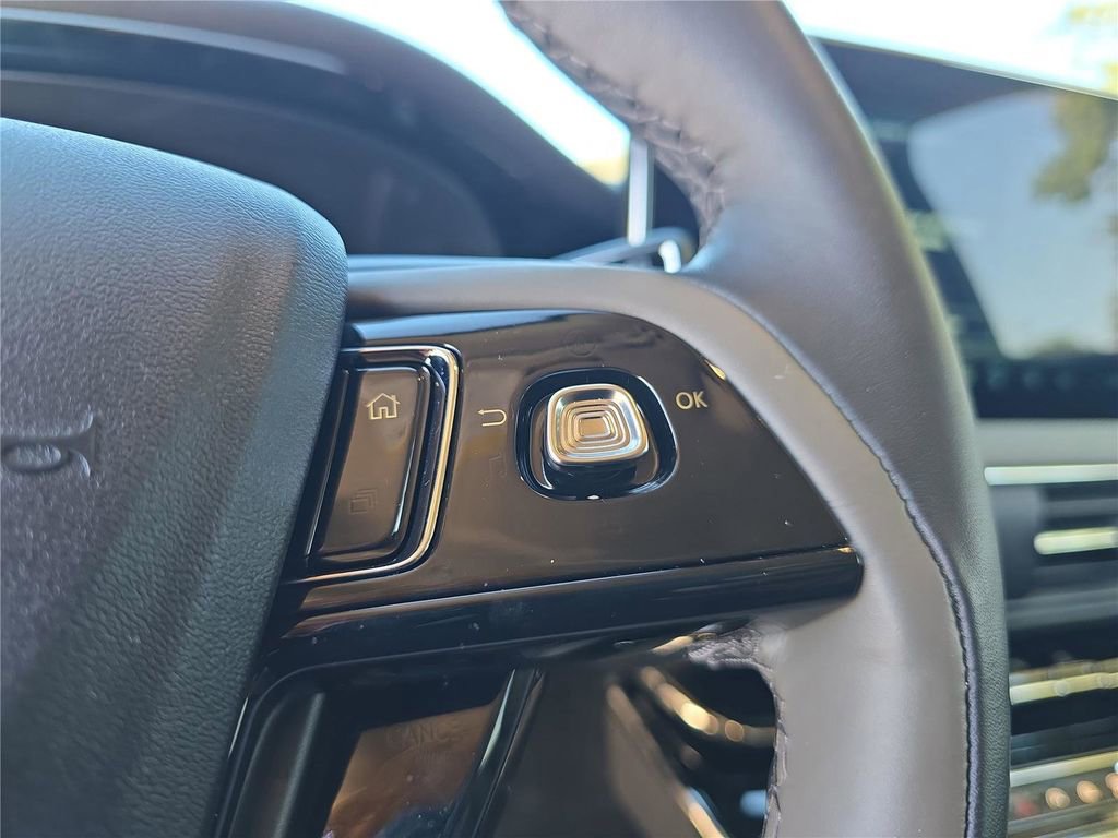 Used 2025 Lincoln Corsair Reserve w/ Jet Appearance Package image 26